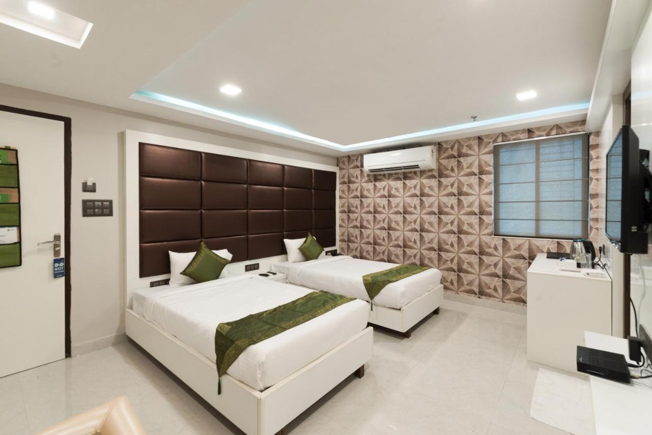 Treebo Trend Glorious Rim Rocks Palace Calcutta Extérieur photo